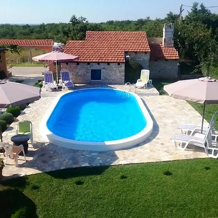 With A Swimming Pool Zemunik Donji, Zadar - 6188 アパート Murvica