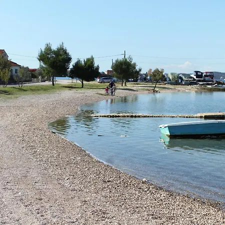 アパート With A Swimming Pool Zemunik Donji, Zadar - 6188 Murvica